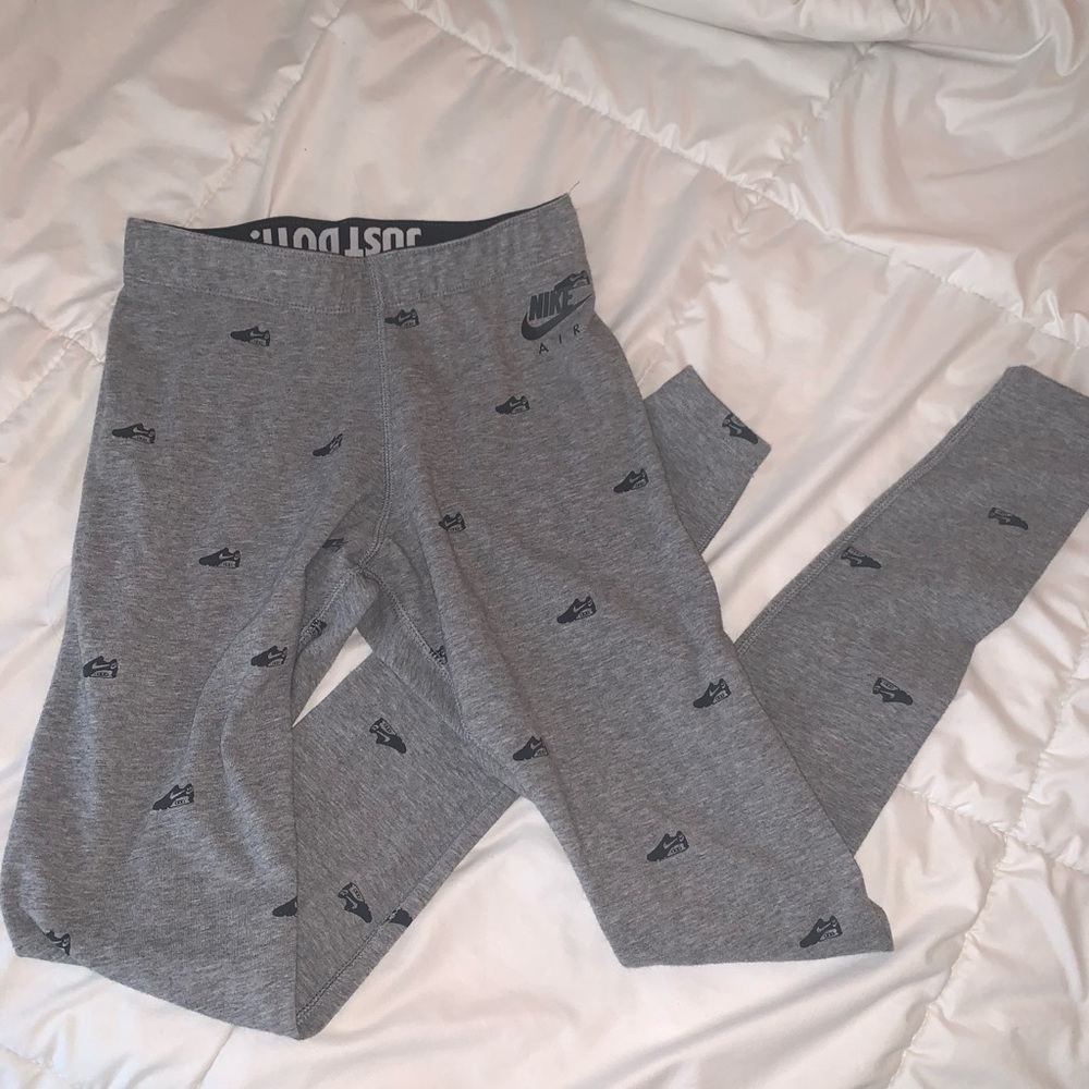 Nike leggings